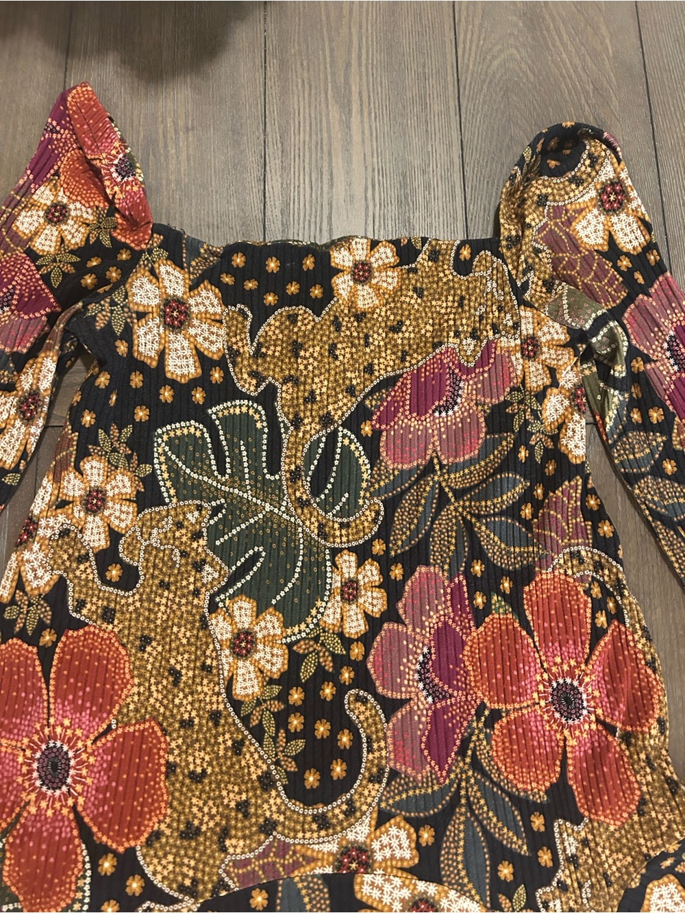 FARM Rio Black Floral Long Sleeve Dress with Warm Blooms - Picture 2 of 12